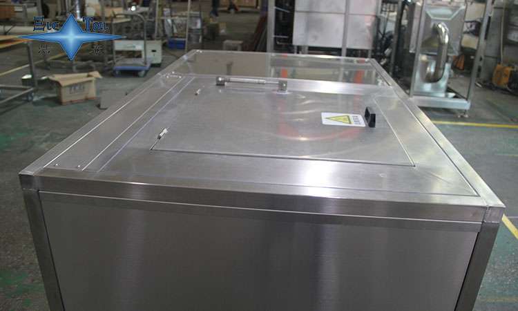 超聲波清洗技術(shù)在新能源領(lǐng)域的高效應用