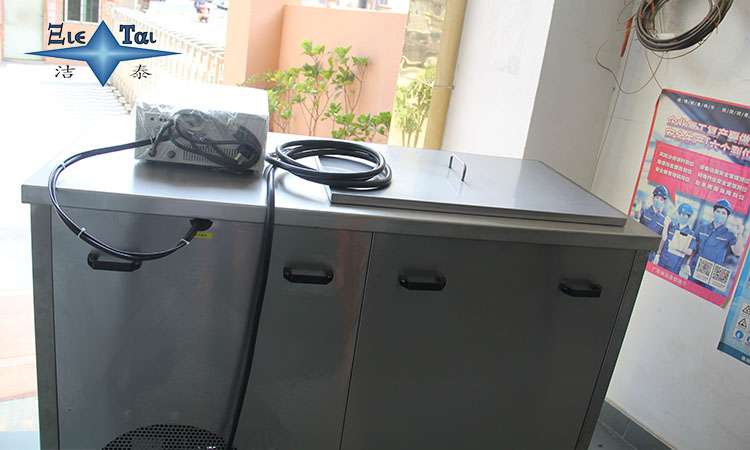 超聲波清洗機(jī)：高效守護(hù)細(xì)節(jié)的清潔專(zhuān)家