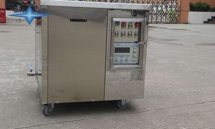 超聲波清洗設備:制造業清洗的環保先鋒 超聲波清洗設備:制造業清洗的環保先鋒