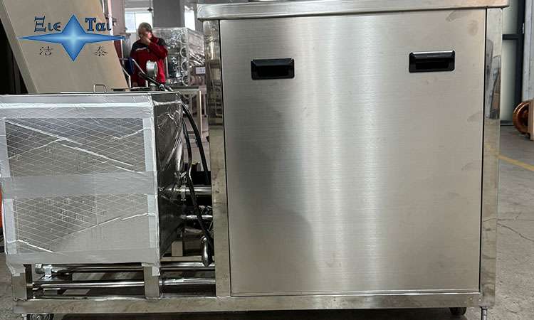 超聲波清洗機(jī)中的電容選擇與應(yīng)用解析 超聲波清洗機(jī)中的電容選擇與應(yīng)用解析